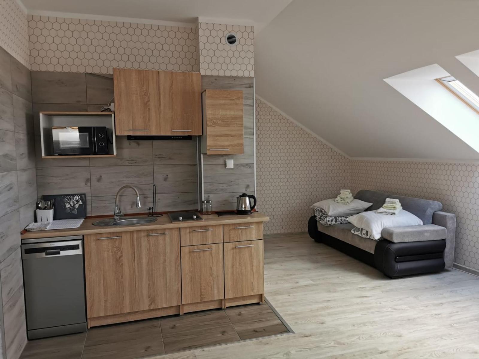 Magnolia Hotel&Restauracja Явор Екстер'єр фото